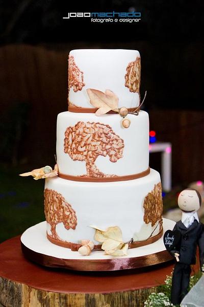 Wedding in the woods - Cake by Lara Correia