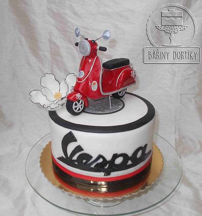 Vespa  - Cake by cakeBAR
