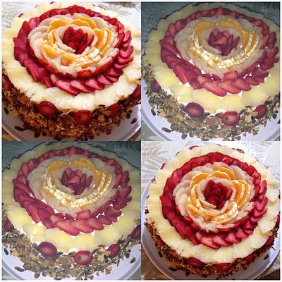 Fruitcake - Cake by helenfawaz91
