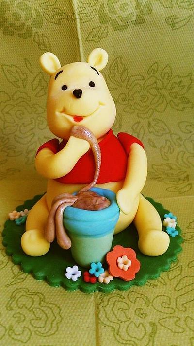 Winnie the pooh , happy :) - Cake by CRISTINA