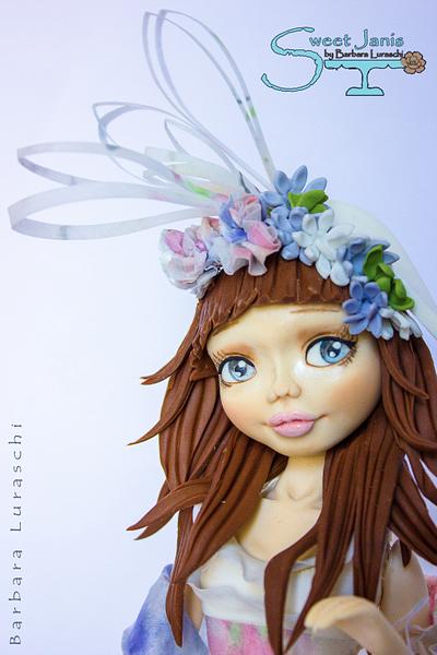 Sugar dolls around the world collaboration - England - Cake by Sweet Janis
