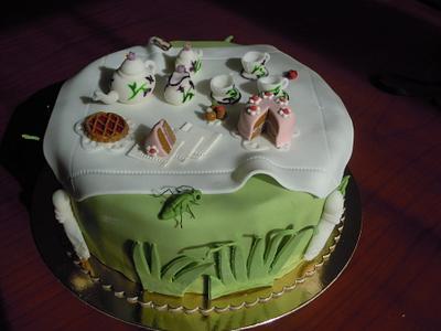 Picnic on the grass - Cake by Caterina Fabrizi