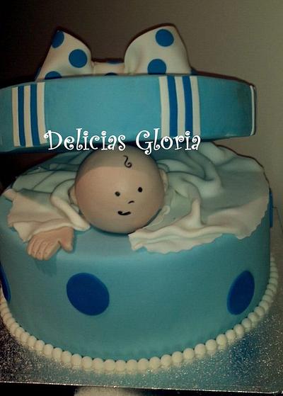 baby in a gift box!!!! - Cake by DeliciasGloria