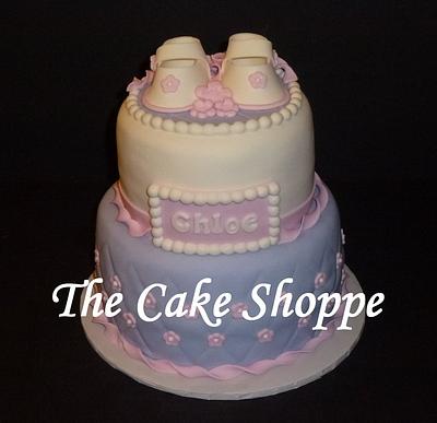 baby shoes cake - Cake by THE CAKE SHOPPE