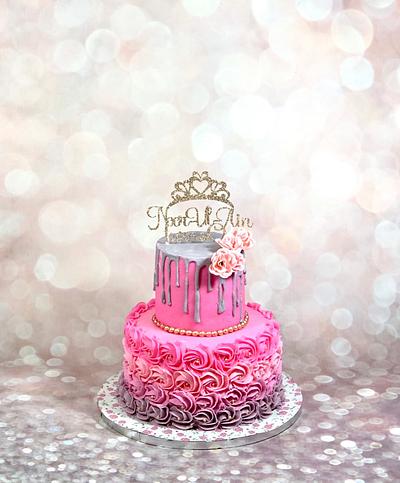 Pink and grey cake - Cake by soods