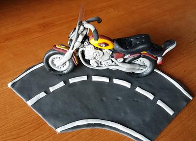 Motorbike cake topper - Cake by Darina