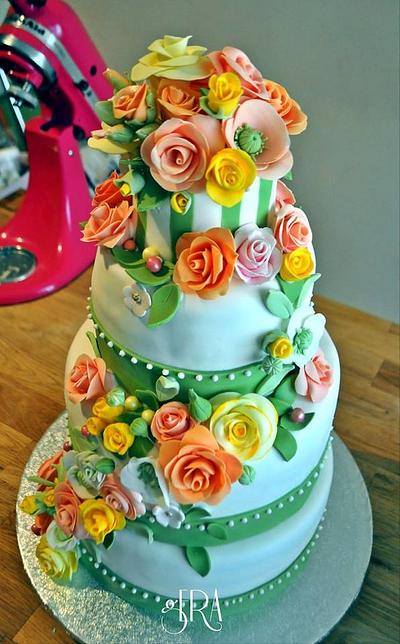 Floral Wedding Cake - Cake by Gera
