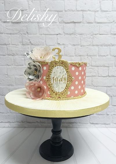 Pink and gold cake with wafer paper flowers  - Cake by Zahraa