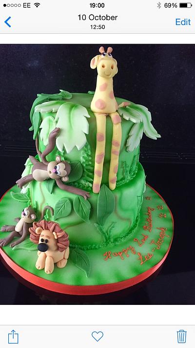 In the Jungle Cake - Cake by Sarah Leftley (Sarah's cakes)
