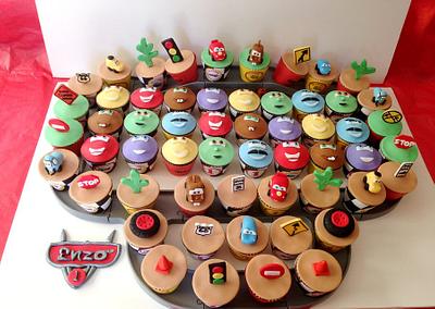 Cars Cupcake on track - Cake by funni