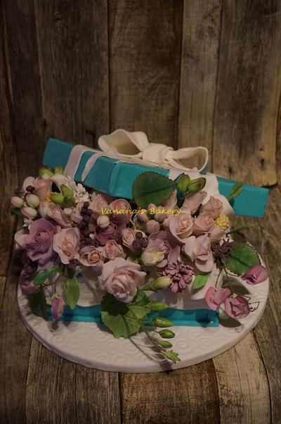 Tiffany Flower Box - Cake by Val / Vananas Bakery