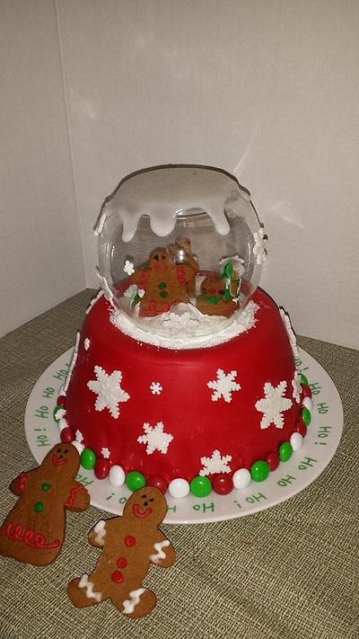 Gingerbread snowglobe  - Cake by Bernbakes