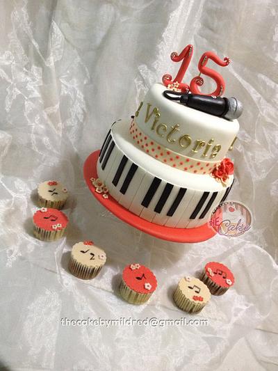Musical Quinceañera - Cake by TheCake by Mildred