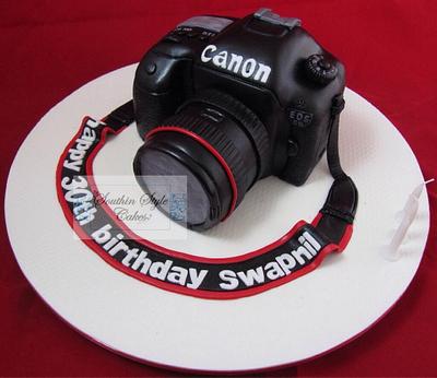 Camera Cake - Cake by Southin Style Cakes