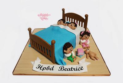Monchichi cake, the 80s cartoon !  - Cake by Storytalecakes