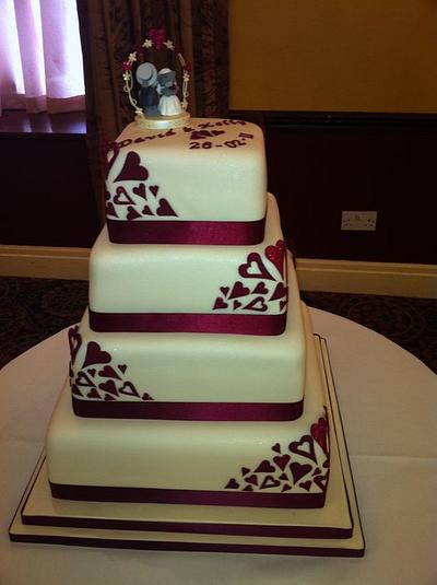 4 tier wedding heart  - Cake by Donnajanecakes 