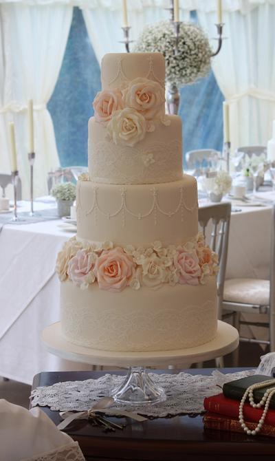 Vintage Jane Austen Wedding Cake - Cake by TiersandTiaras
