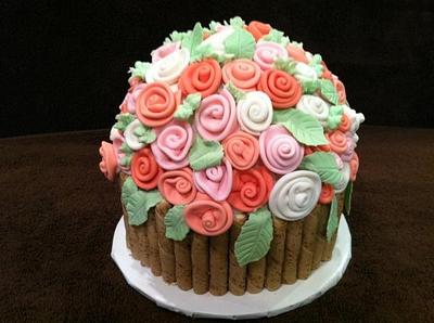 Roses Galore! - Cake by sassy1021