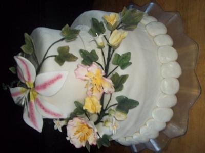 Small Wedding cake - Cake by Cindy White