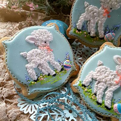 Easter lambs  - Cake by Teri Pringle Wood
