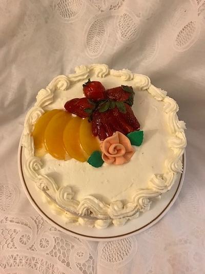 Strawberries, Peaches and Cream - Cake by Julia 