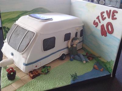 Caravan Cake - Cake by Lesley