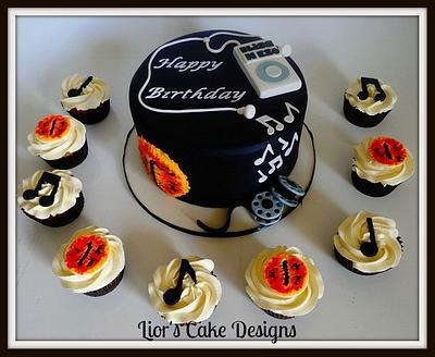 18th Birthday - Cake by Lior's Cake Designs