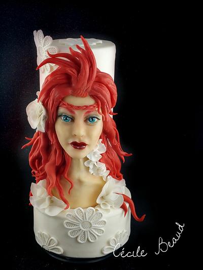 Entirely shaped face - Cake by Cécile Beaud