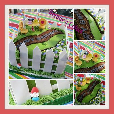 Garden Party - Cake by Rosalynne Rogers
