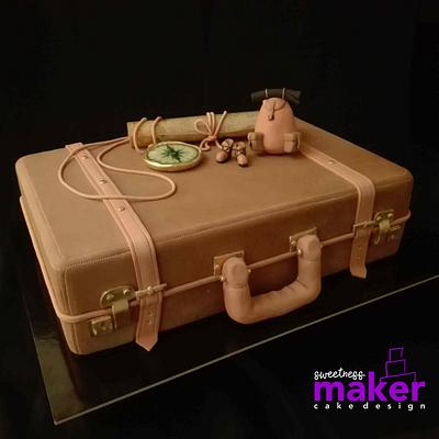Suitcase cake topper - Cake by Sweetness Maker