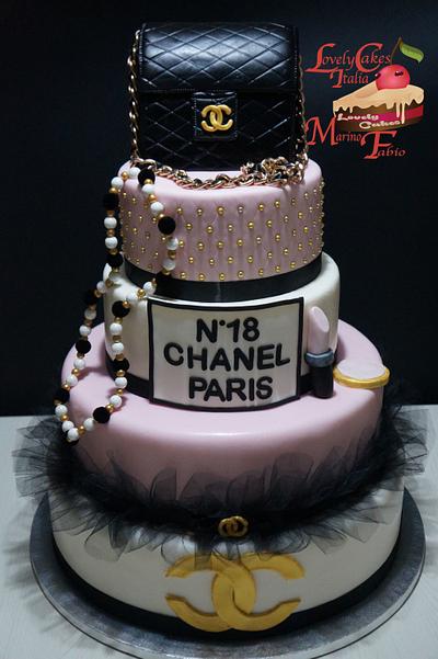 Chanel 18 - Cake by Fabio Marino Sugar Artist 