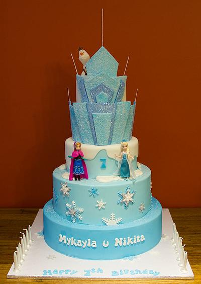 Frozen Castle Cake - Cake by ebwc