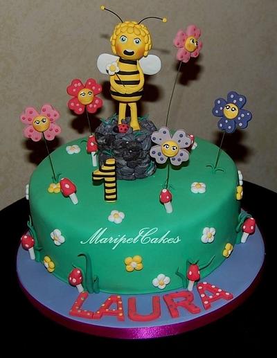Bee Maya - Cake by MaripelCakes