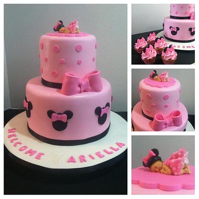 Minnie Mouse Baby Shower - Cake by marlenecupcakes