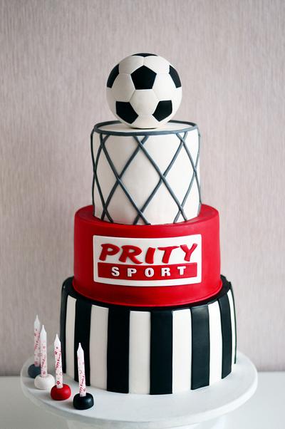 Prity Sport's Birthday cake - Cake by benyna