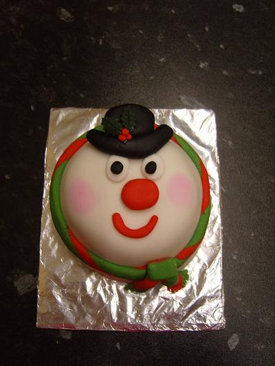 Snowman - Cake by Niknoknoos Cakery