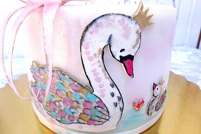 Swans. ❤️ - Cake by Daphne