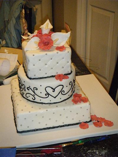 Nan's wedding - Cake by Valley Kool Cakes (well half of it~Tara)
