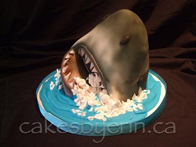 JAWS cake - Cake by erinCA
