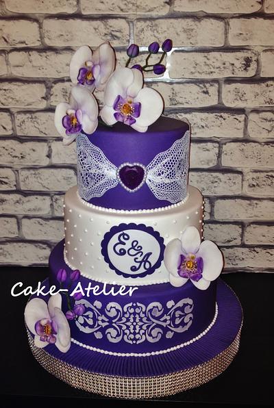 Wedding cake with lace and orchids - Cake by Ella