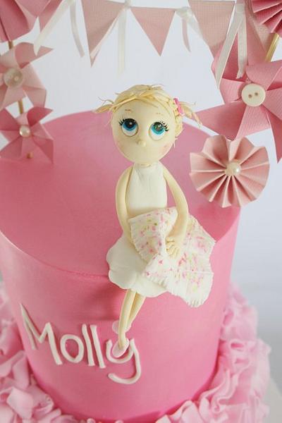 Little Miss Molly - Cake by Louisa
