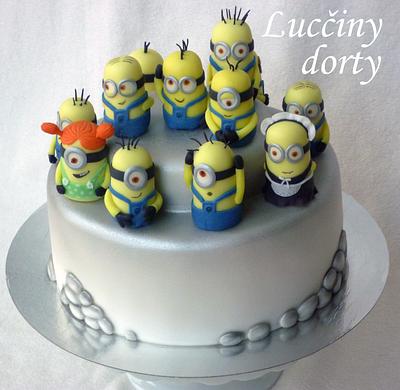 Minion´s cake - Cake by Lucyscakes