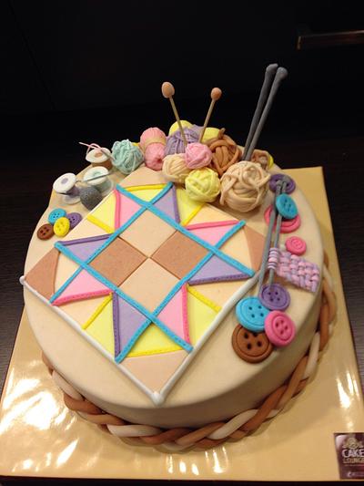 Birthday cake with patchwork and knit stuff - Cake by Cake Lounge 