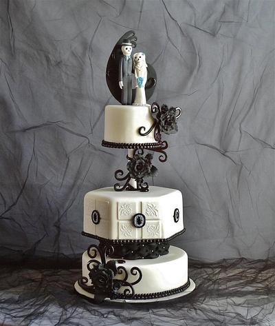 Gothic Themed Wedding for Cake Central Magazine - Cake by Alisa Seidling