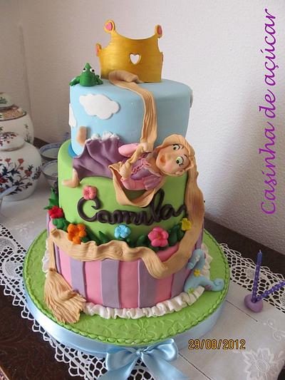 Tangled - Cake by Lara Correia