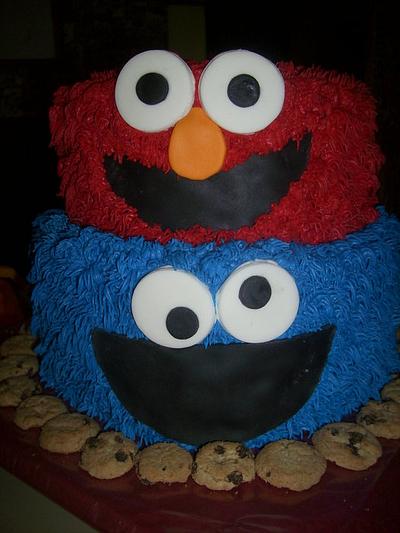 Elmo/Cookie Monster - Cake by trishalynn0708