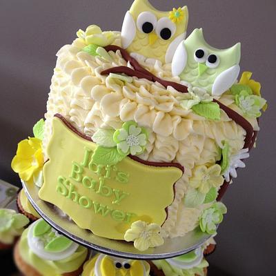 Lemon & Lime Owl Baby Shower - Cake by cjsweettreats