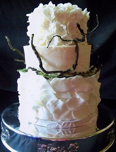 Earthy Wedding Cake - Cake by LittleLadyCakes
