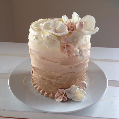 Mini ombre buttercream - Cake by cakesbylucille