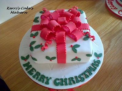 Christmas present - Cake by Kerri's Cakes
